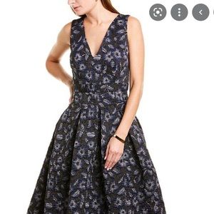 NWT
Beautiful Hunter Bell Whitley Wool-Blend A-Line Dress
Size 4